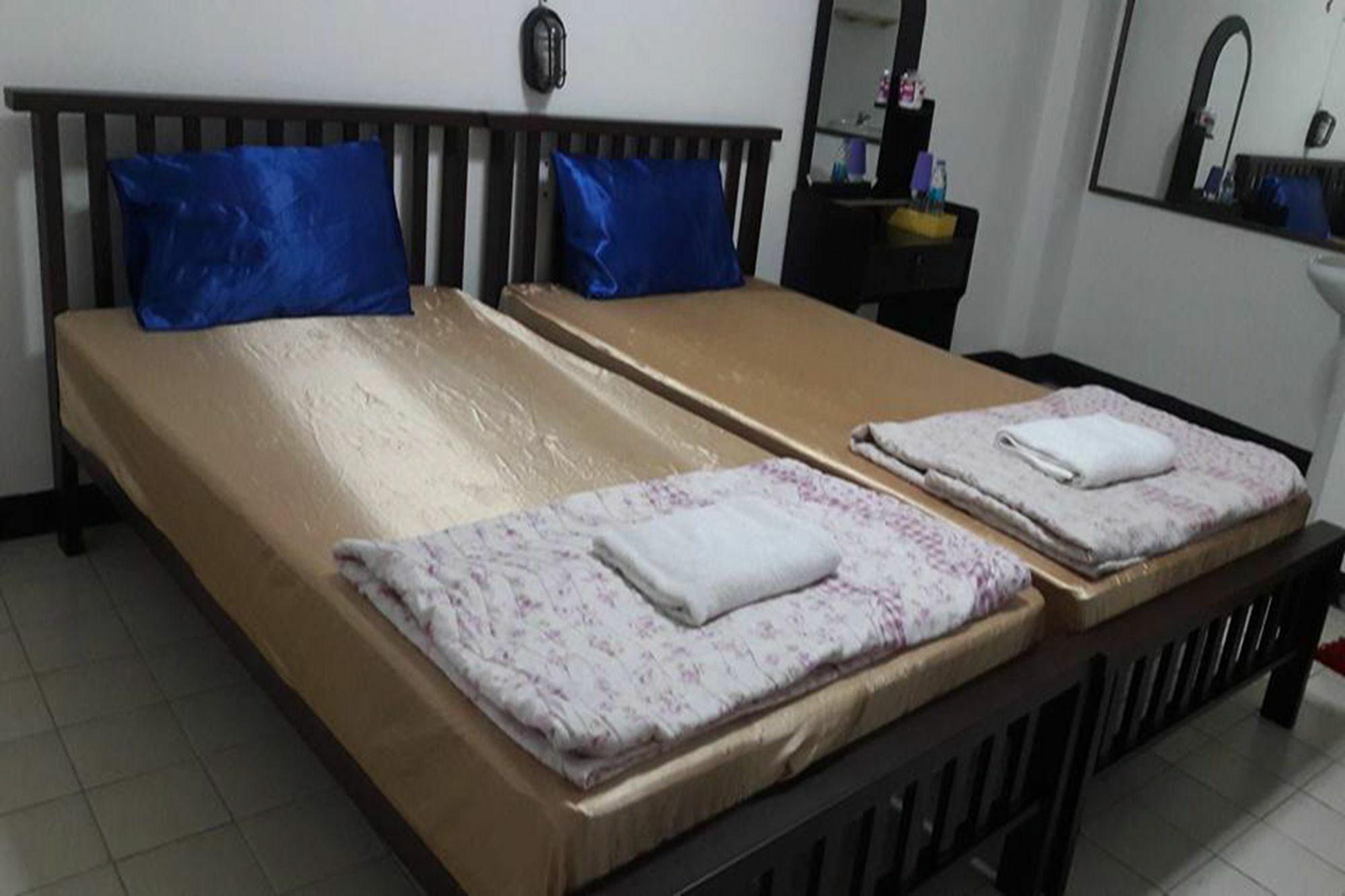 Md Rose Apartment Bangkok Eksteriør bilde